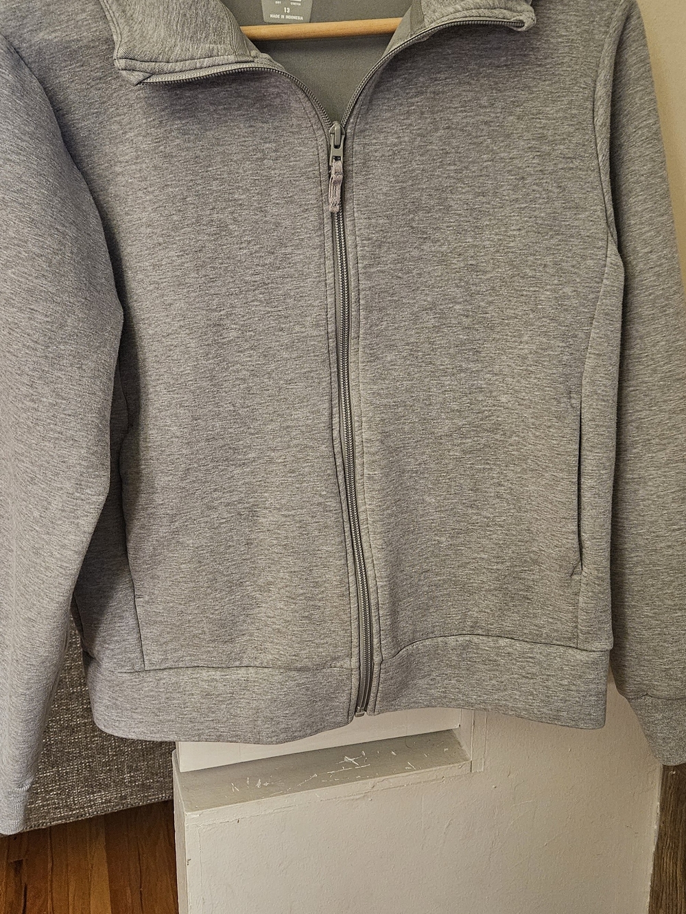Uniqlo Kids Grey Full-Zip Jacket - Comfortable Everyday Layer